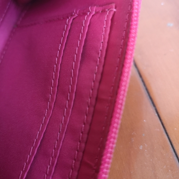 3 for$15 Coach Pink / Red Wristlet Floral Pattern 6" Long with Zipper Bag / - Picture 8 of 8